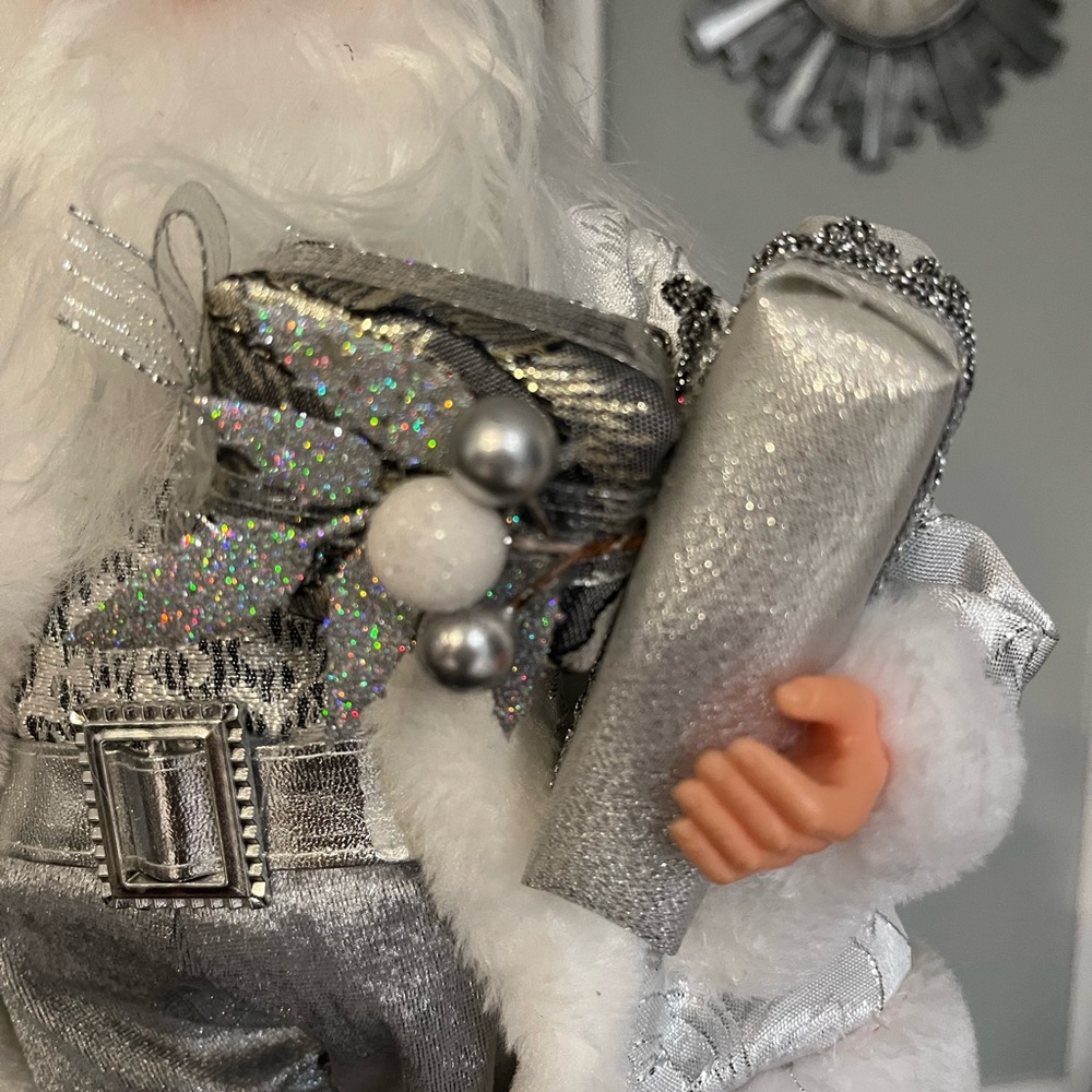 Silver and White‎ Holiday Santa Figurine - Picture 6 of 9